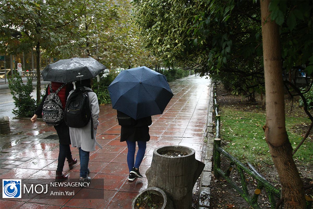 بارش باران پاییزی در تهران