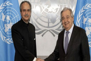 دبیرکل سازمان ملل با نماینده پاکستان گفتگو کرد