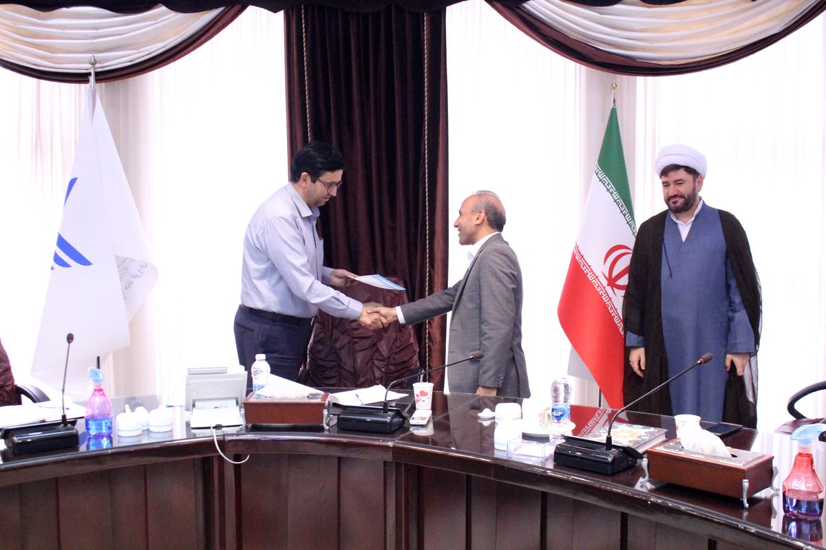 دانشگاه آزاد قزوین1