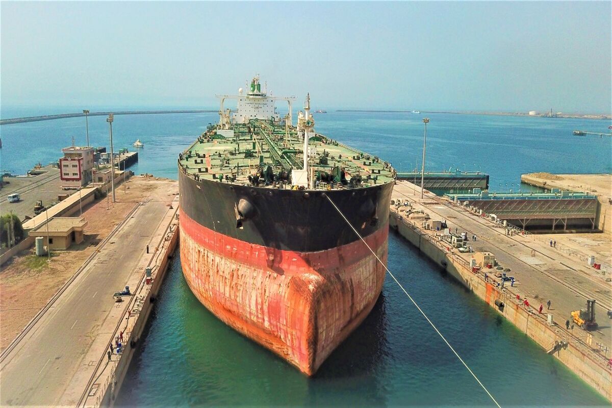 سوپر نفت‌کش 320