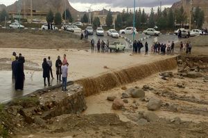 برخی از منازل حاشیه رودخانه ها به جهت احتیاط تخلیه می شوند