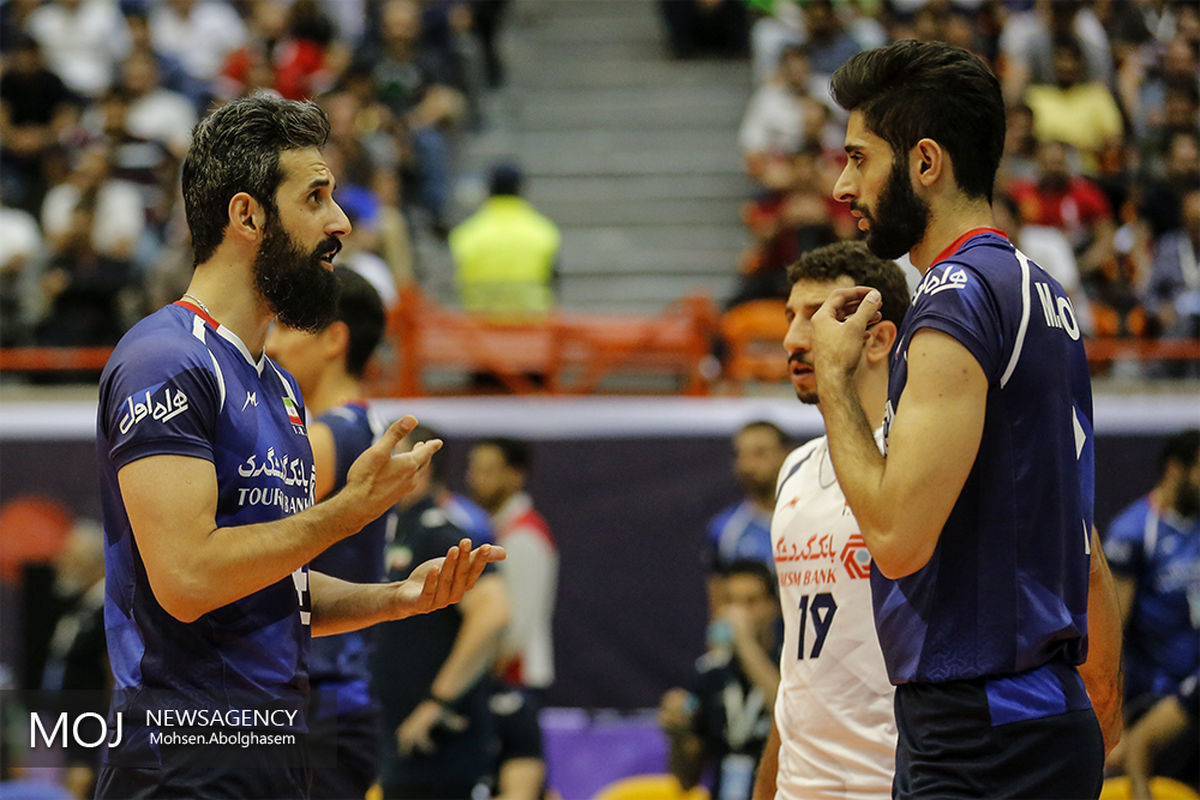 دیدار تیم های والیبال ایران و صربستان