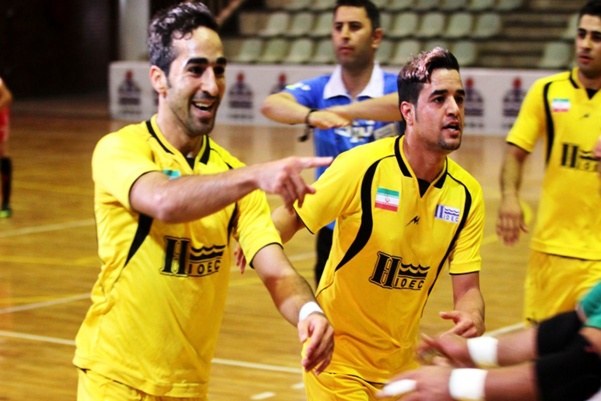 تیم گیتی پسند