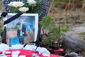 جان رومینا فدای چشم بسته عقل شد