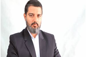 با افراد همسو با مقاصد دشمن به‌شدت برخورد می‌شود