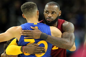 لبرون جیمز: استفن کری باید ۴۰۰ میلیون دلار می‌گرفت