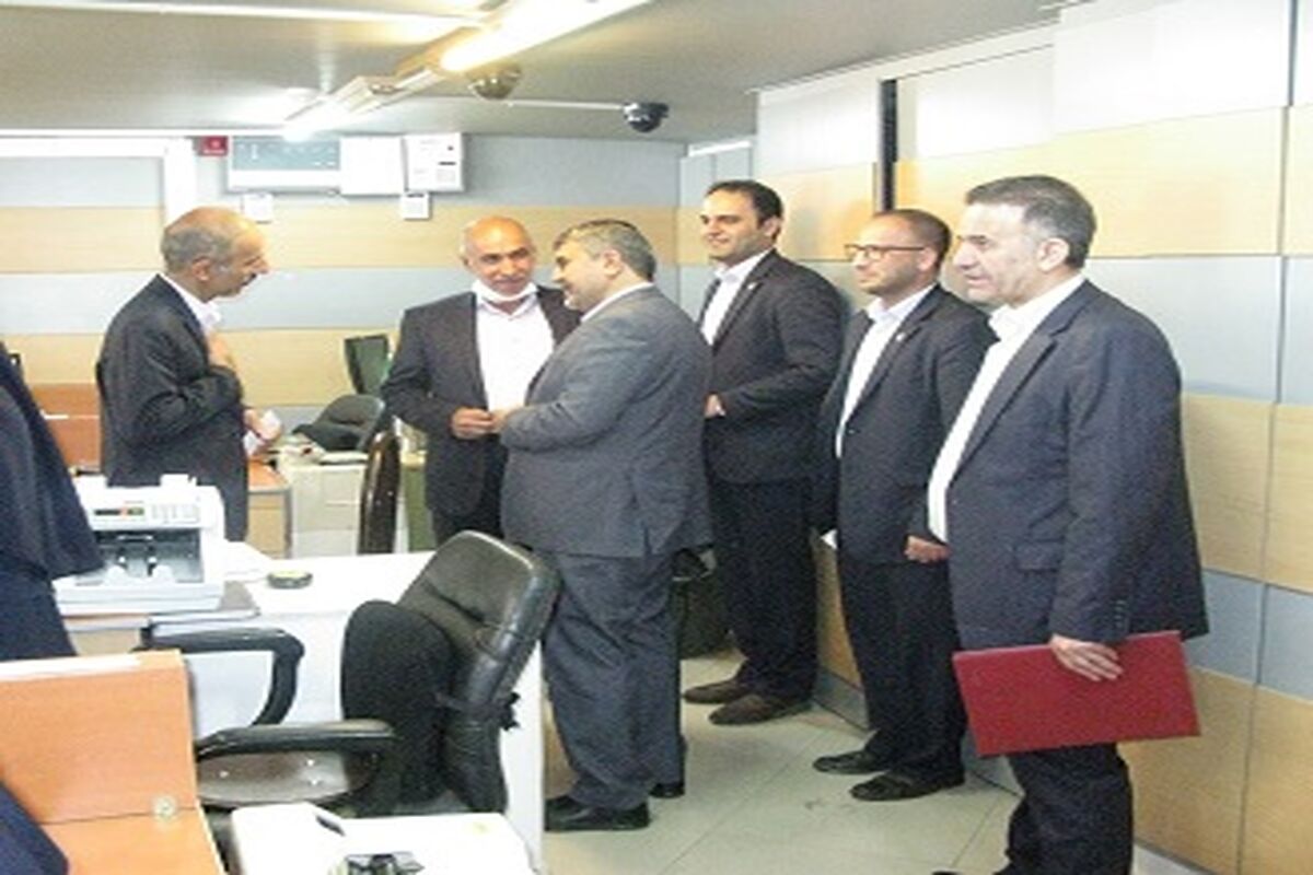 بازدید مدیرعامل بانک سینا از غرب مازندران