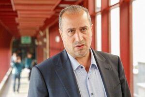  اگر استقلال پول داشت از نقل و انتقالات محروم نمی‌شد