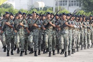 صبحگاه مشترک نیرو‌های مسلح برگزار شد