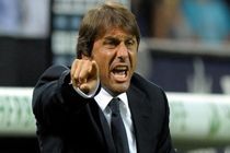 با قرص صدایم را تقویت می‌کنم / قصد داشتم از مربیگری کنار بکشم