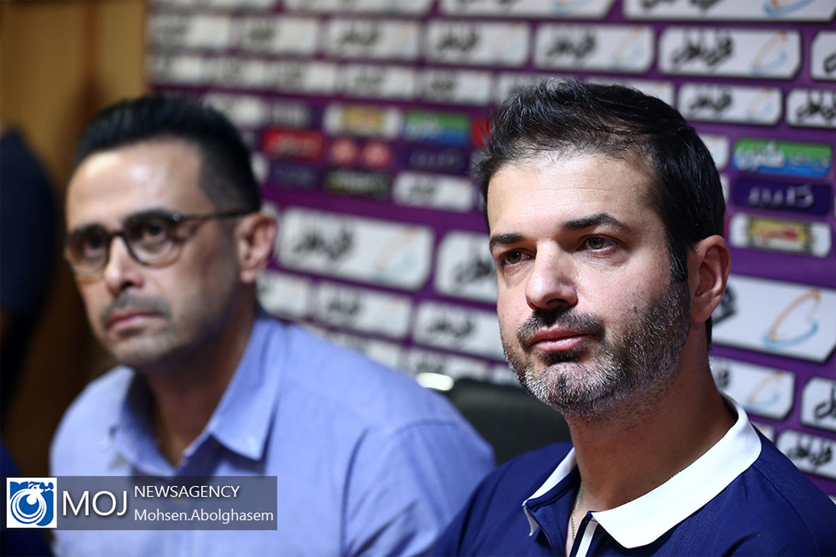 نشست خبری سرمربیان پرسپولیس و استقلال پیش از شهرآورد پایتخت