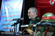 لیبرالیسم مثل کمونیسم درحال تمام شدن است