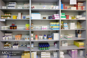 زنجیره دارو را رصد می کنیم/ مردم باید به تولید داخلی اعتماد کنند