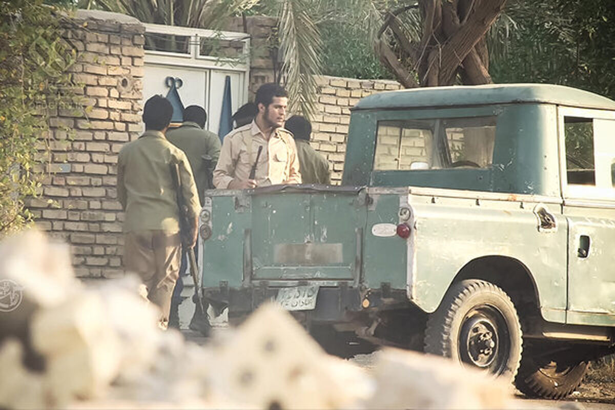 سریال در محاصره 