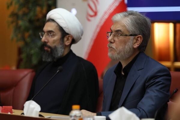 دانشگاه‌ها در مراسم تشییع رهبر شهید، کانون خدمت‌رسانی و نمایش دستاوردهای علمی کشور باشند