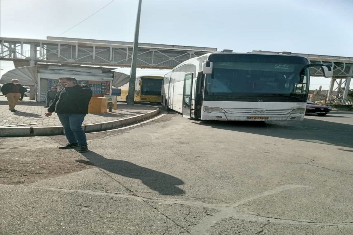 اتوبوس مسافربری