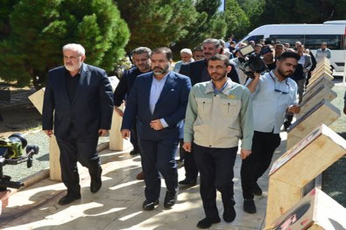 وزیر صمت در فولاد مبارکه