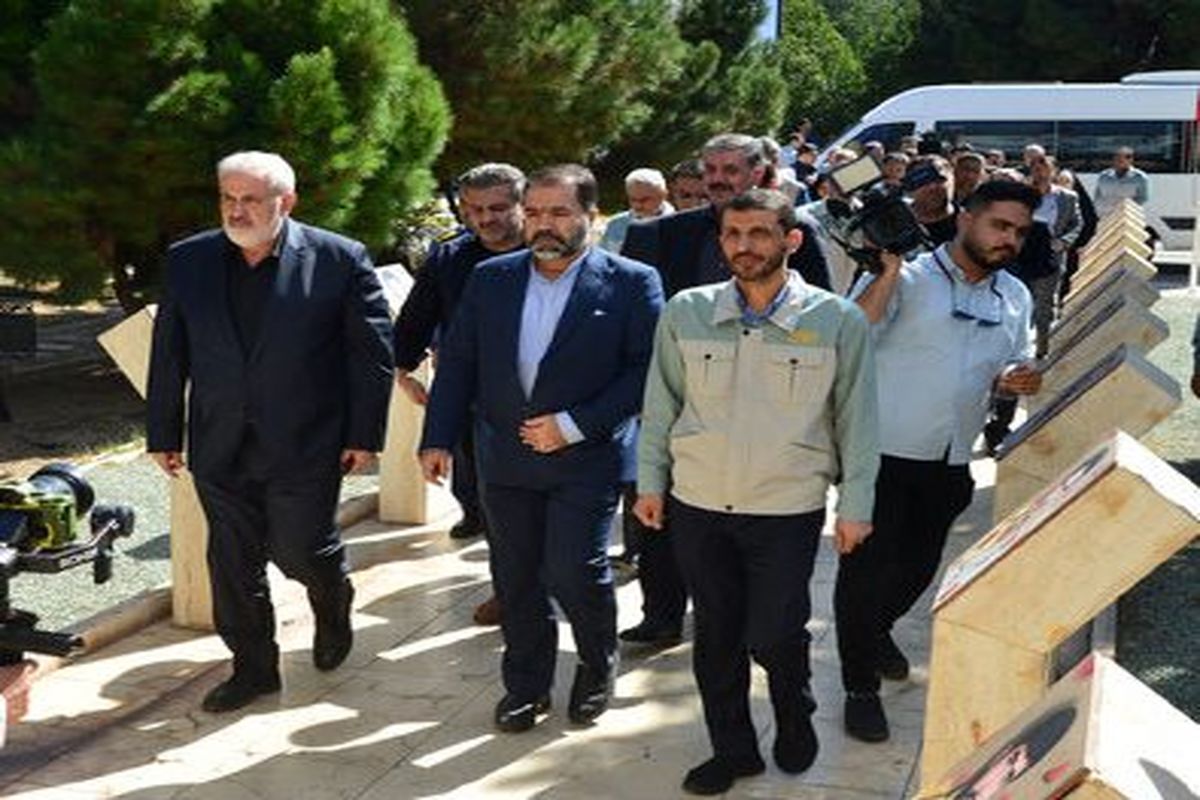 وزیر صمت در فولاد مبارکه