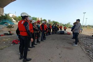 تربیت‌مربی جستجو و نجات در سیلاب و آب‌های خروشان