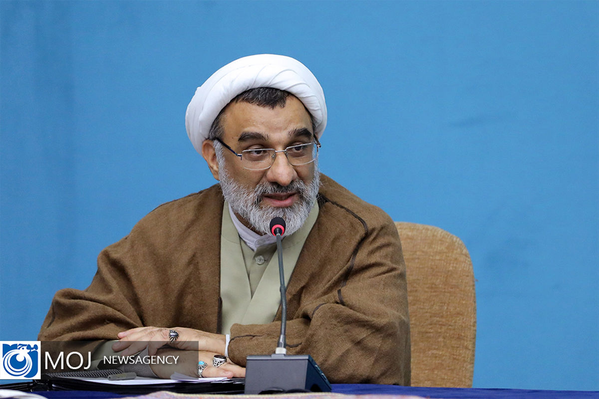 جلسه شورای عالی انقلاب فرهنگی