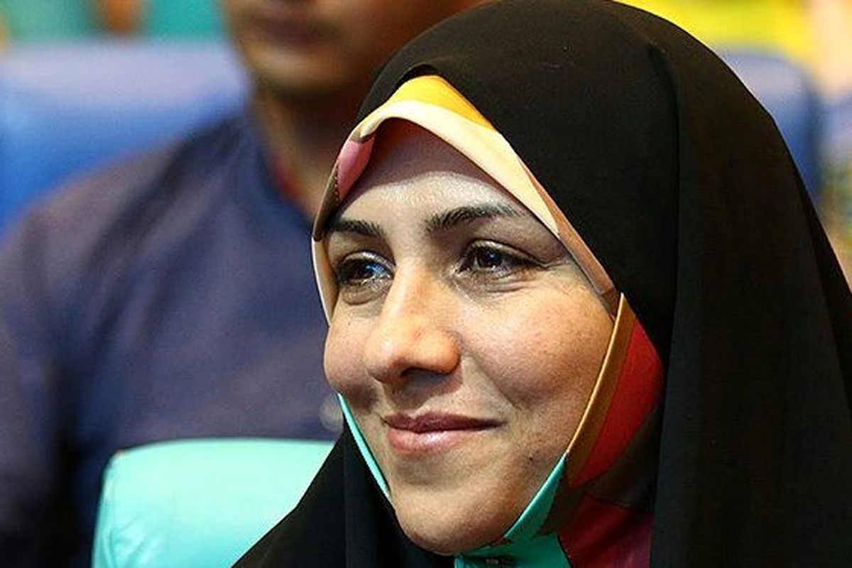 ناهید تاج الدین