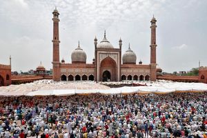  پاکستان فردا را اول ماه شوال و عید سعید فطر اعلام کرد