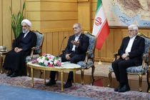 مواضع ایران را بر اساس صلح و امنیت اعلام می‌کنم