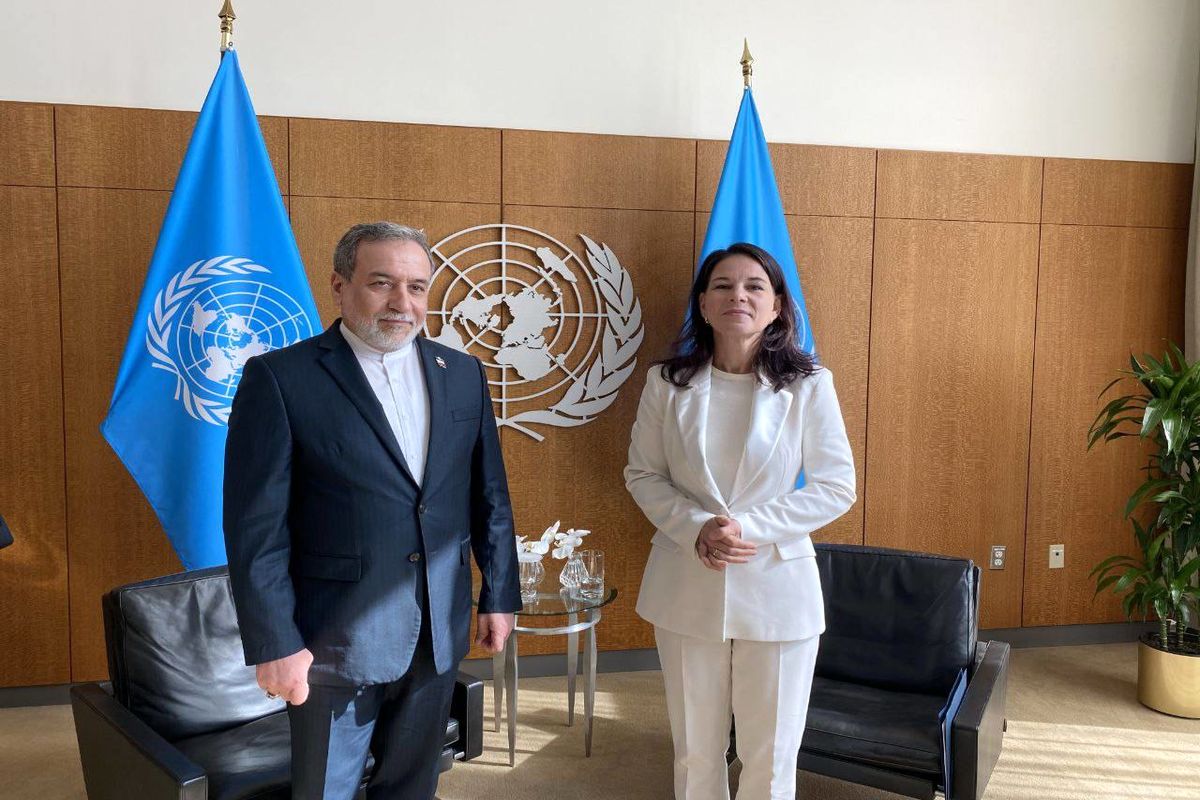 وزیر امور خارجه