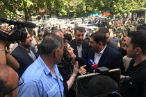 مخبر در حسینیه ارشاد حضور یافت