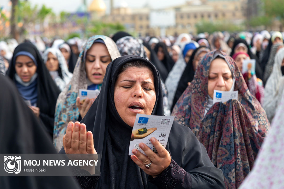 اقامه نماز عید سعید فطر در حرم حضرت عبدالعظیم (ع)