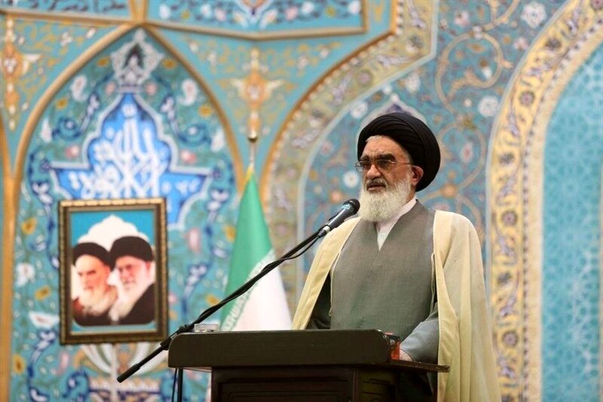 امام جمعه قم