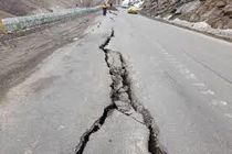 رانش زمین در محور اردل – دوازده امام؛ مسیر مسدود است