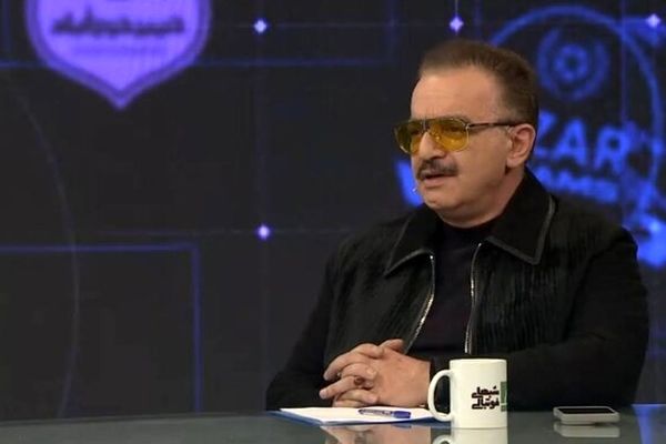 اگر نمی‌توانید فوتبال را اصلاح کنید، کنار بروید