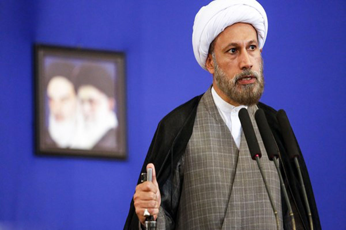 نماینده ولی فقیه در فارس و امام جمعه شیراز