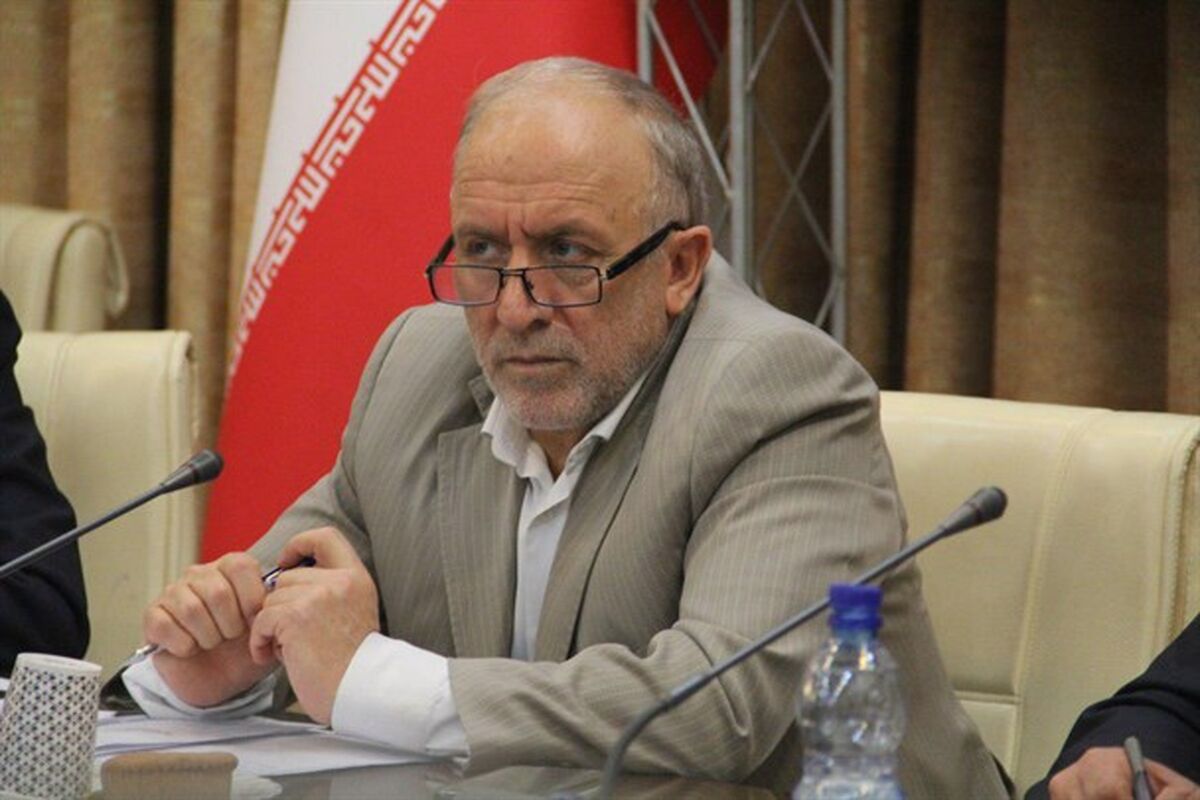 آزادبخت در مراسم انتصاب فرماندار تویسرکان