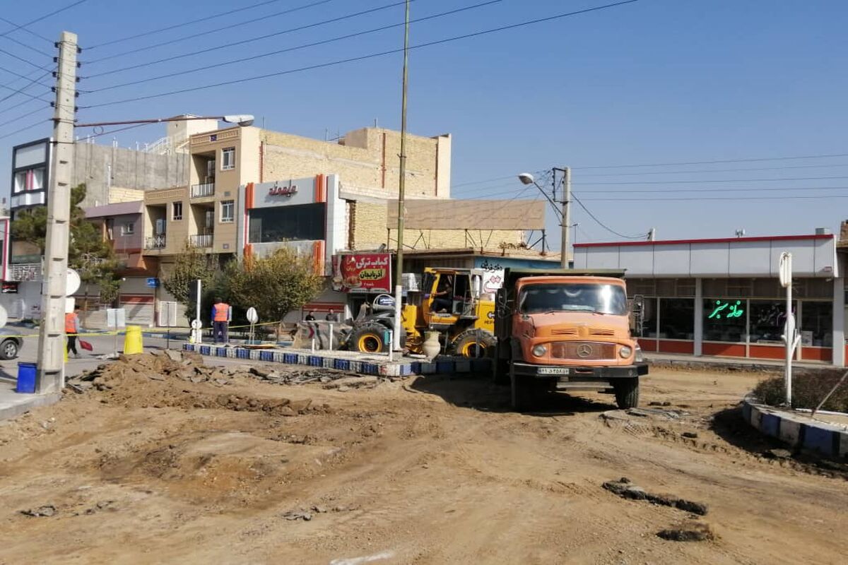 میبد