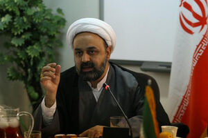 دارای کارنامه‌ای درخشان از مبارزات انقلابی و مجاهدات علمی