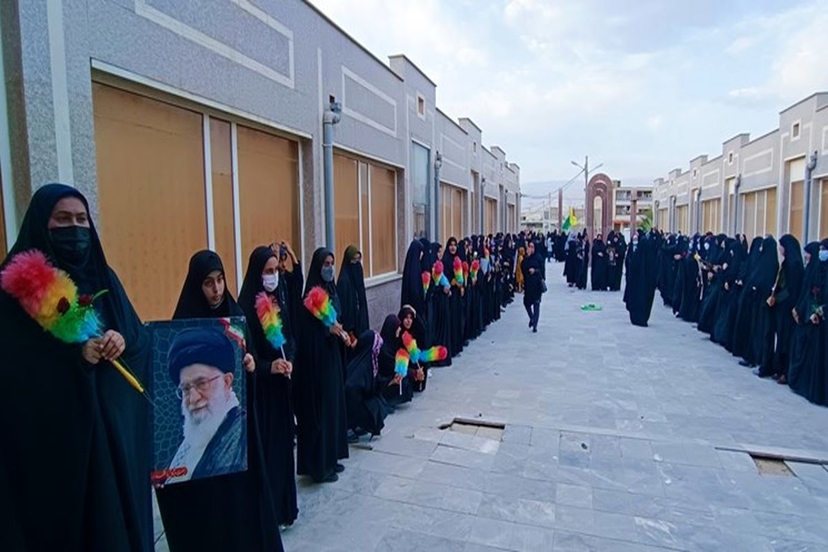  خادمان حرم حضرت معصومه(س)