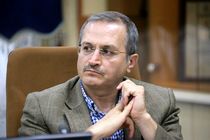 استقرار و اسکان موقت زلزله زدگان به همت هلال احمر انجام شده است