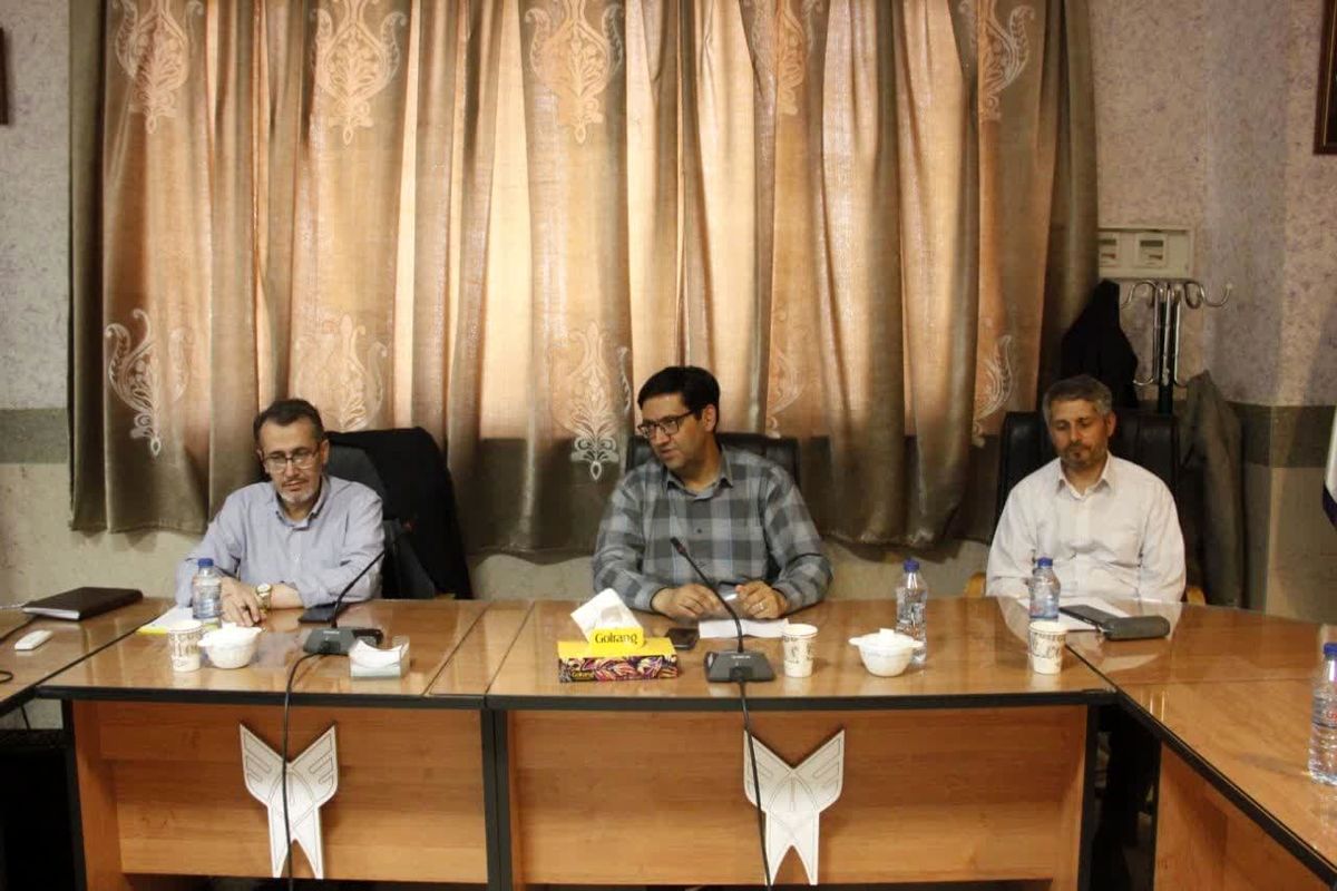 دانشگاه آزاد قزوین1