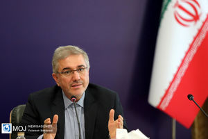 برای کاهش فقر در بودجه ۱۴۰۳‌ پیش‌بینی ۶۶۵ همت کرده‌ایم