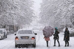 بارش برف سنگین در جاده کرج - چالوس