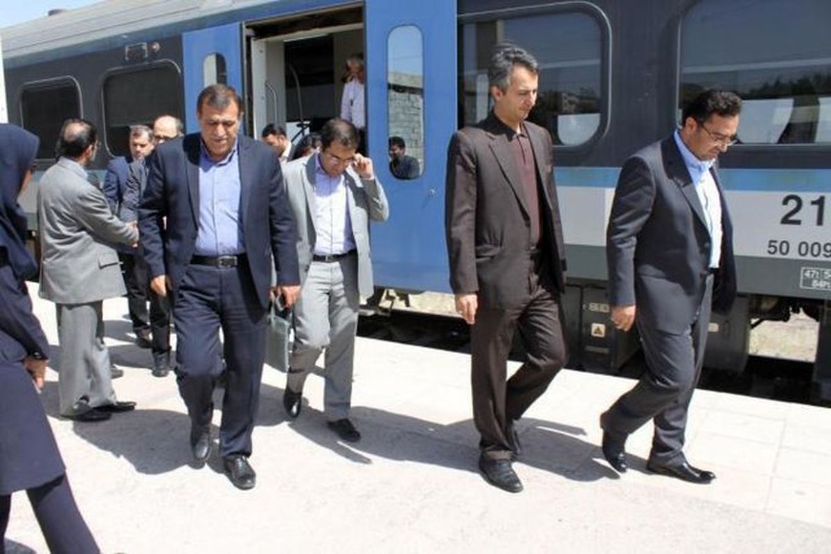 راه آهن پرند