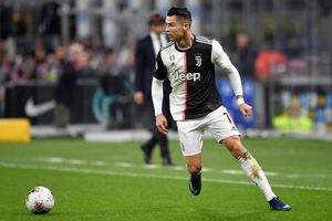 شمارش معکوس برای رسیدن رونالدو به علی دایی/رونالدو یک گام به دایی نزدیک شد