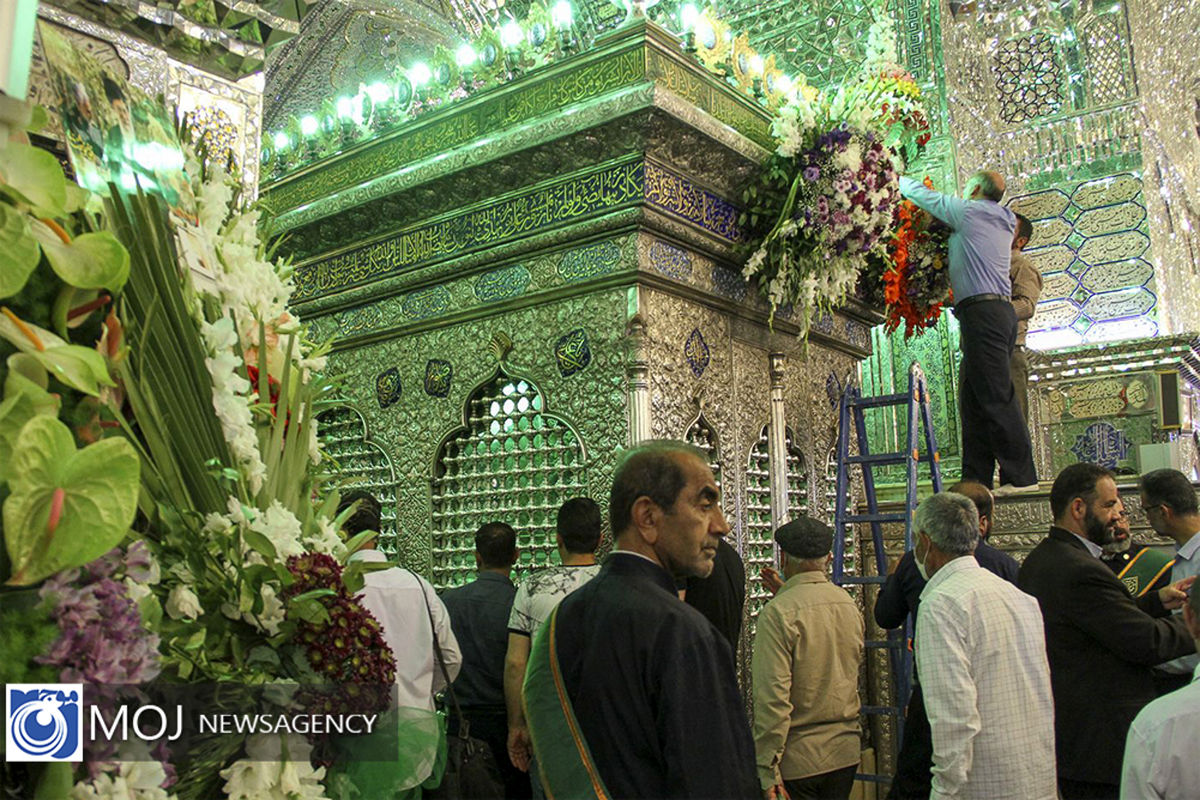 تجدید میثاق اقشار مختلف مردم با حضرت شاهچراغ(ع) 