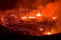 بیش از ۴۵۰۰۰ نفر پس از فوران آتشفشان در فیلیپین خارج شدند