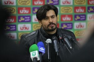 در مقابل استقلال هجومی بازی می‌کنیم