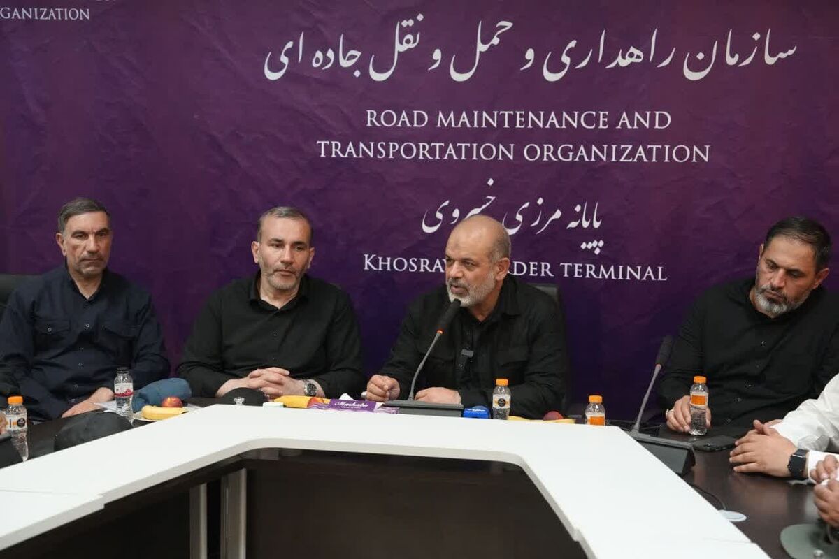 وزیر کشور در مرز خسروی