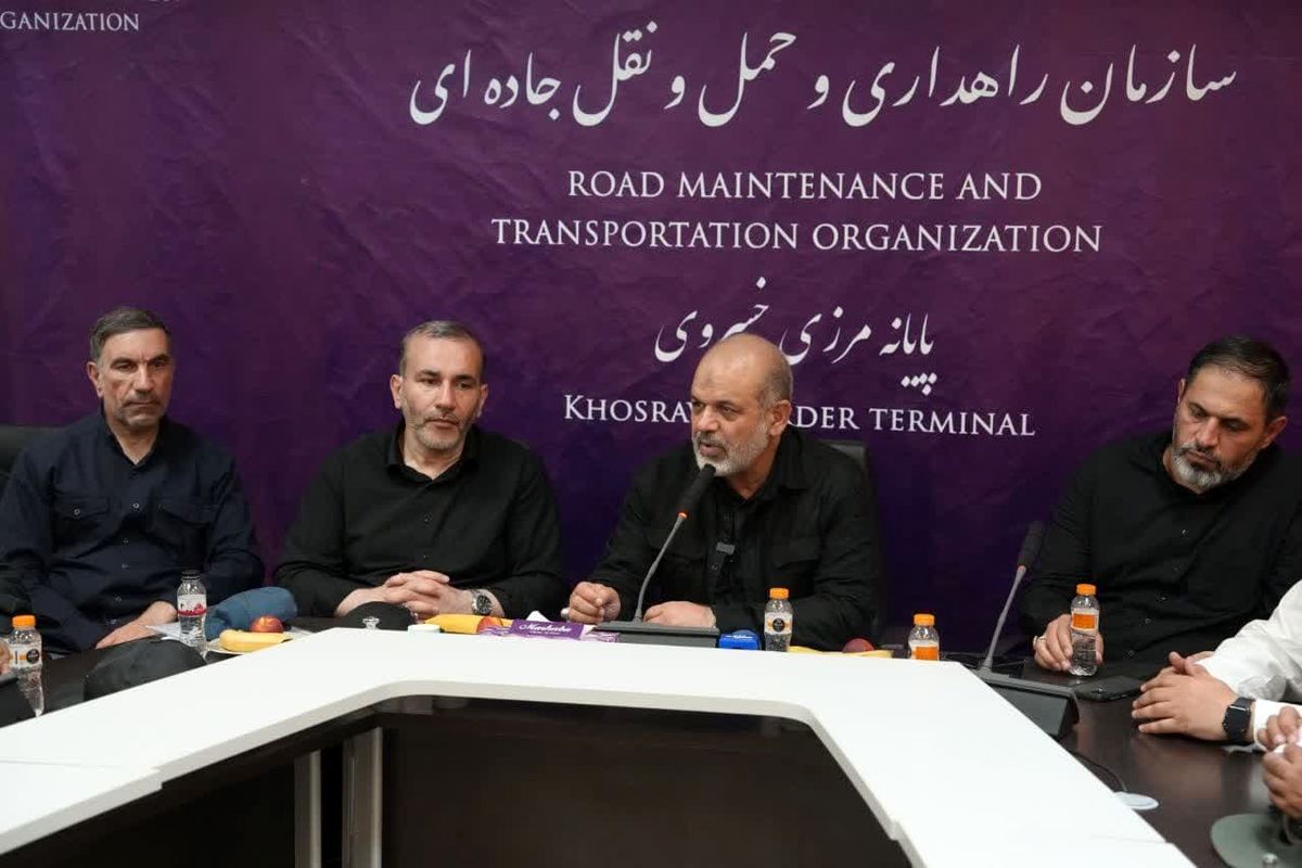 وزیر کشور در مرز خسروی