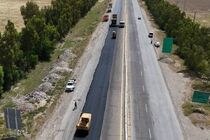 بهبود زیرساخت‌های جاده‌ای استان ایلام با فعالیت همزمان ۱۲ اکیپ راهداری در محورهای مواصلاتی